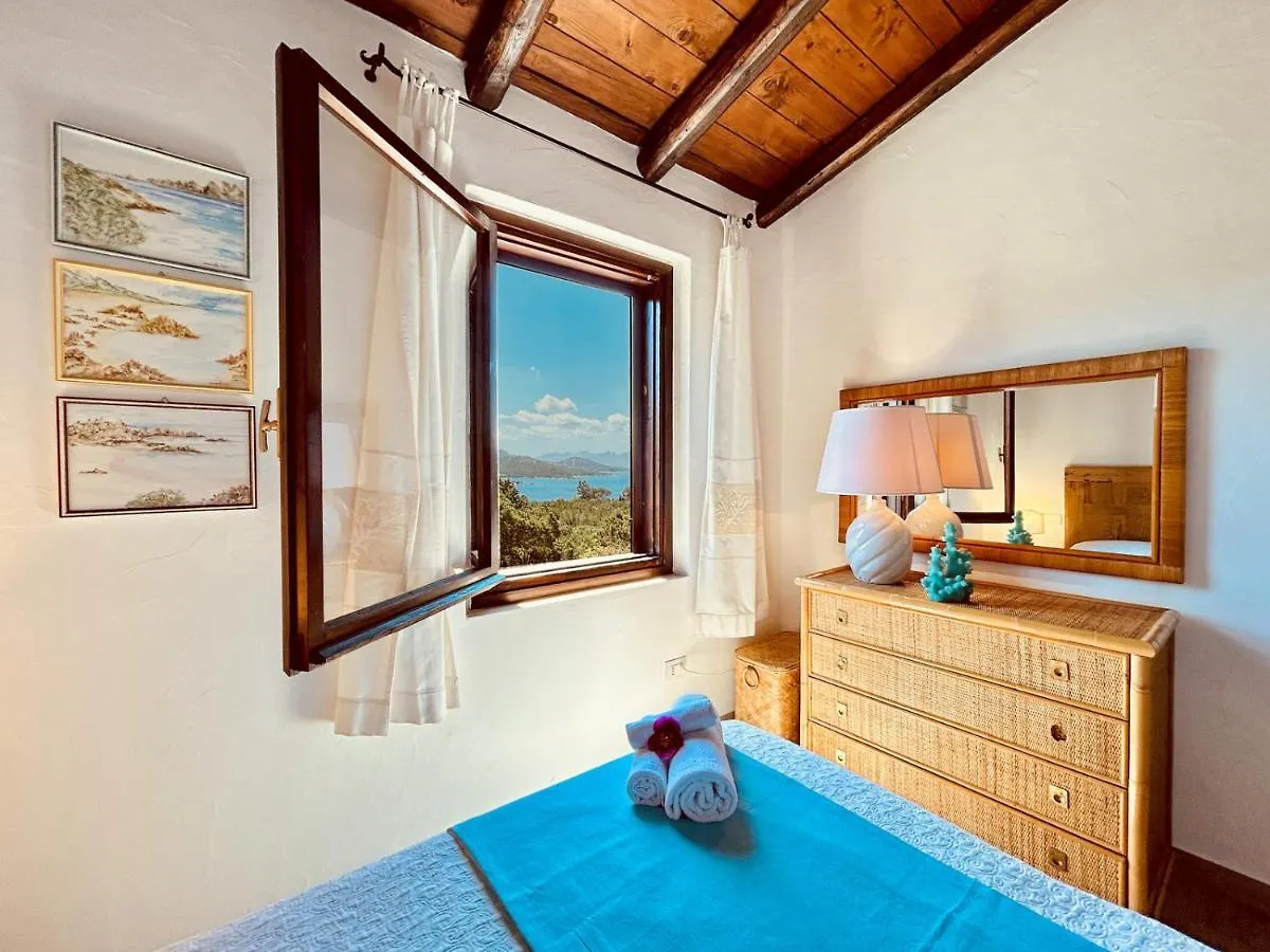 Villetta A Schiera Caprifogli Baja Sardinya Tatil Evi